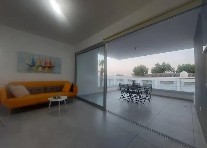 Luxury 2 Bedroom Larnaka