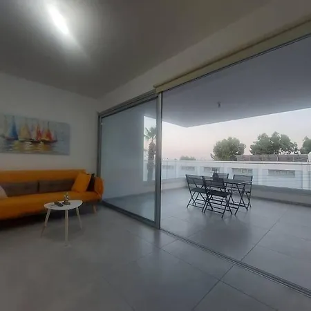 Luxury 2 Bedroom Larnaca
